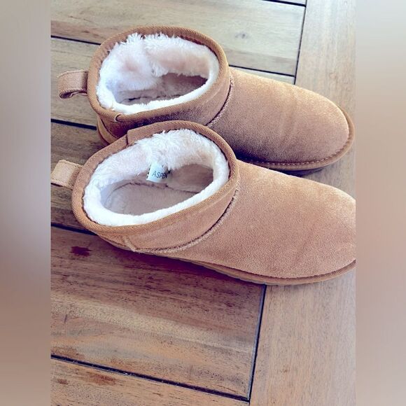 Women's Tan Ankle Boots - Picture 2 of 10